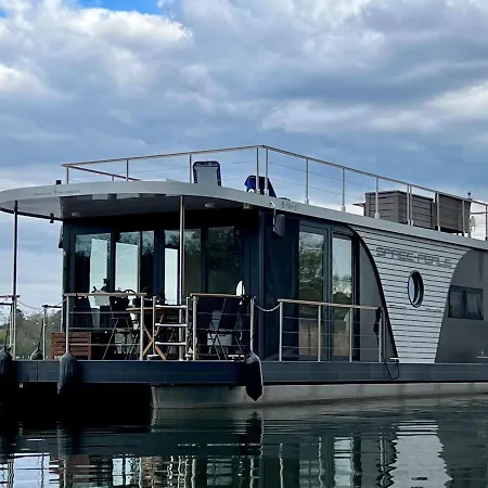 Houseboat On The Dahme Ботель *