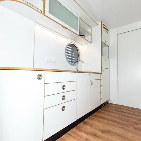 Houseboat On The Dahme Ботель