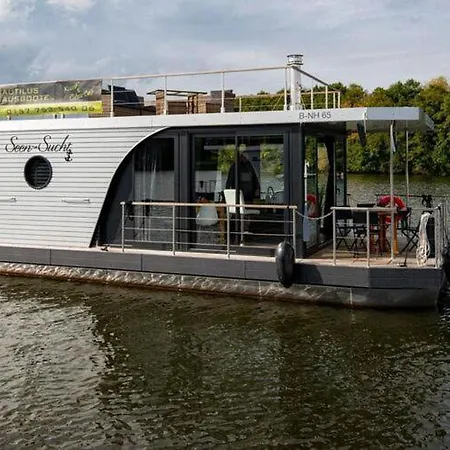 Houseboat On The Dahme