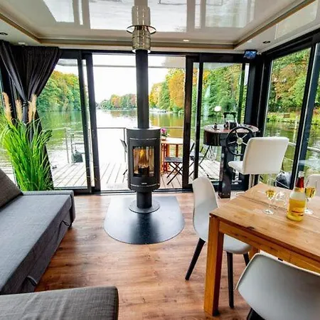 Houseboat On The Dahme