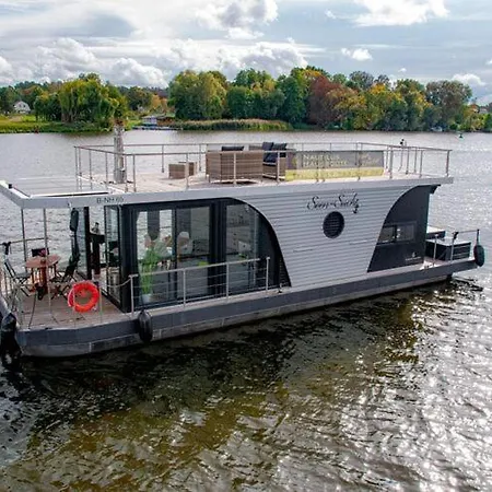 Houseboat On The Dahme * Кёнигс-Вустерхаузен
