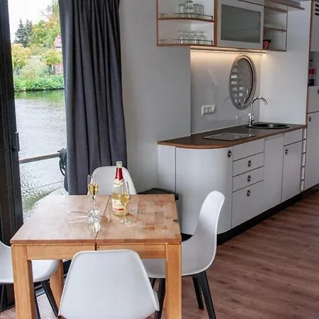 Houseboat On The Dahme Bateau-hôtel Königs Wusterhausen